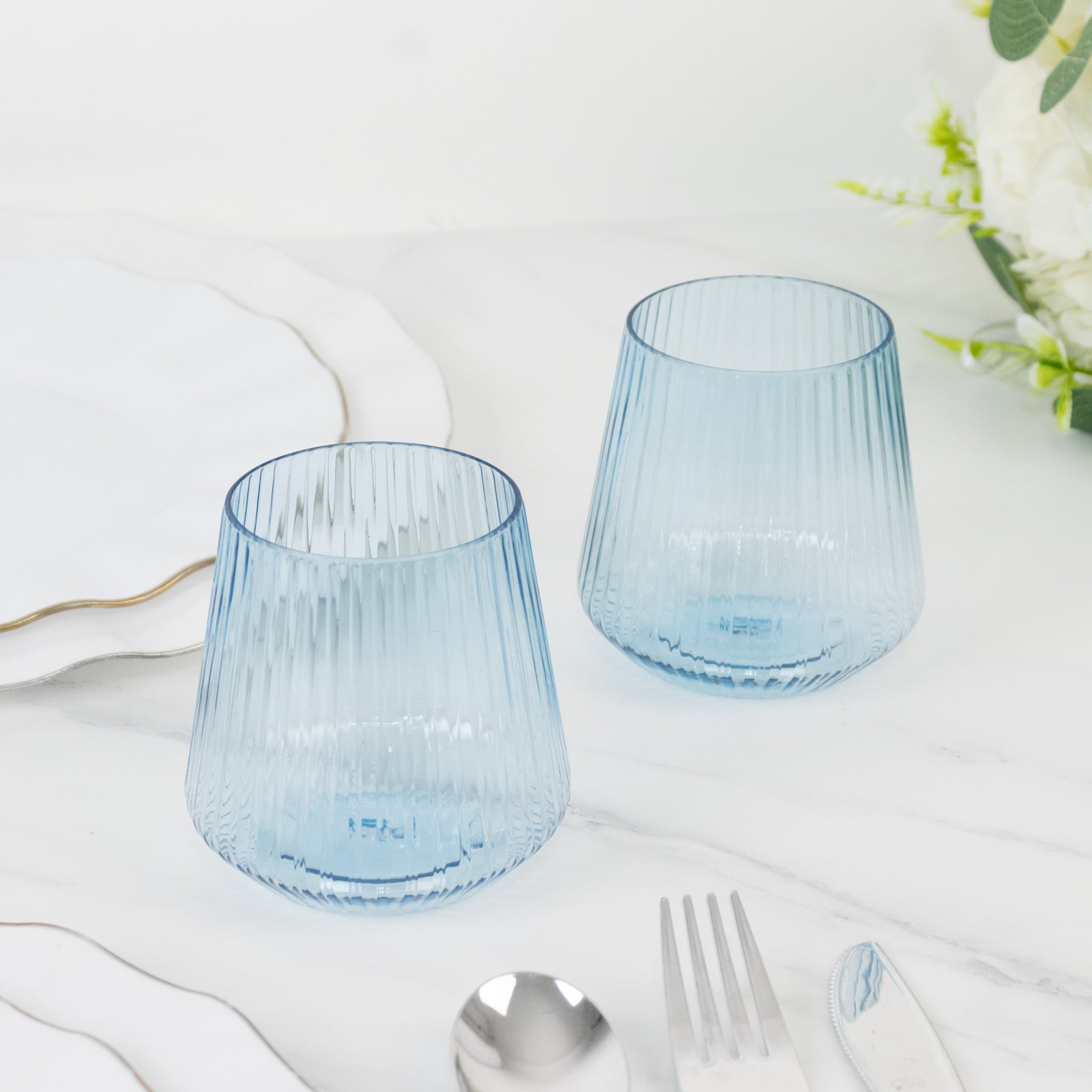 12-Pack Plastic Stemless Wine Glasses – 12oz Transparent Dusty Blue Ribbed Design, Reusable Shatterproof Cocktail Tumblers
